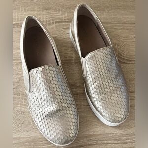 Vionic Champagne Gold Leather 356 Midi Arch Support Comfy Slip On Shoes